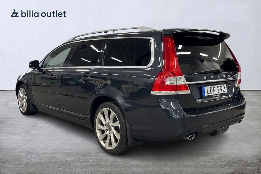 Bild 5 av Volvo V70 D4 AWD Classic Summum 181hk Drag Värmare Skinn