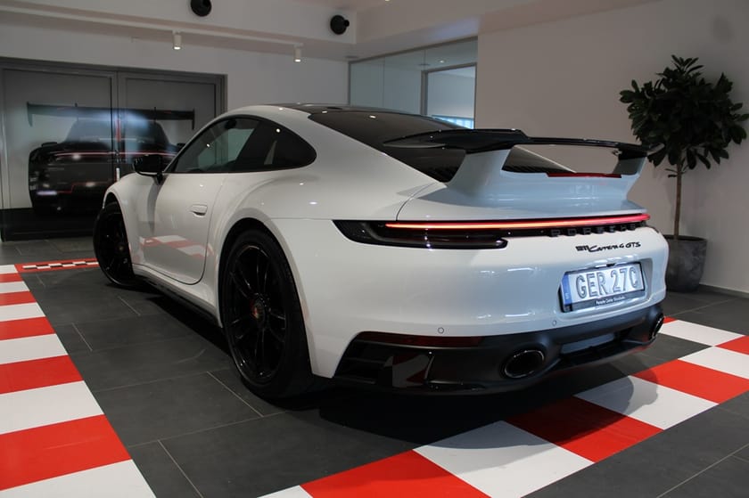 Bild 2 av Porsche 911 Carrera 4 GTS 