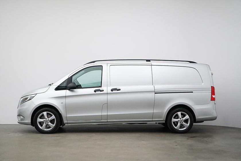 Bild 3 av Mercedes-Benz Vito 119 CDI 4x4 3.0t / 190hk / Värmare / LED / Dubbla