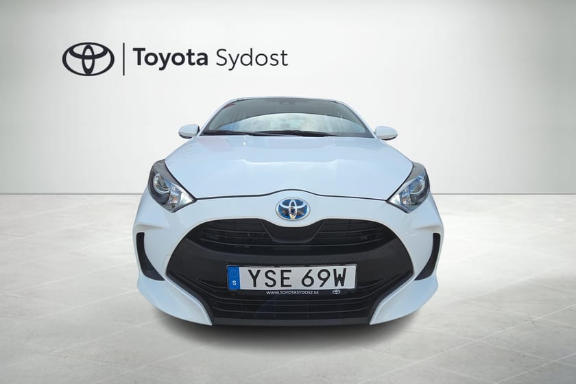 Bild 4 av Toyota Yaris Hybrid Active Backkamera, Rattvärme
