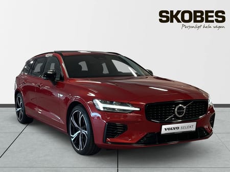 Volvo V60 Recharge T8 Ultimate Dark