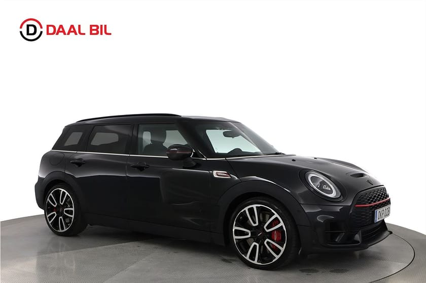 Bild 4 av MINI John Cooper Works ALL4 Clubman 306HK H/K® PANORAMA HUD LÄDER B-KAMERA NFC