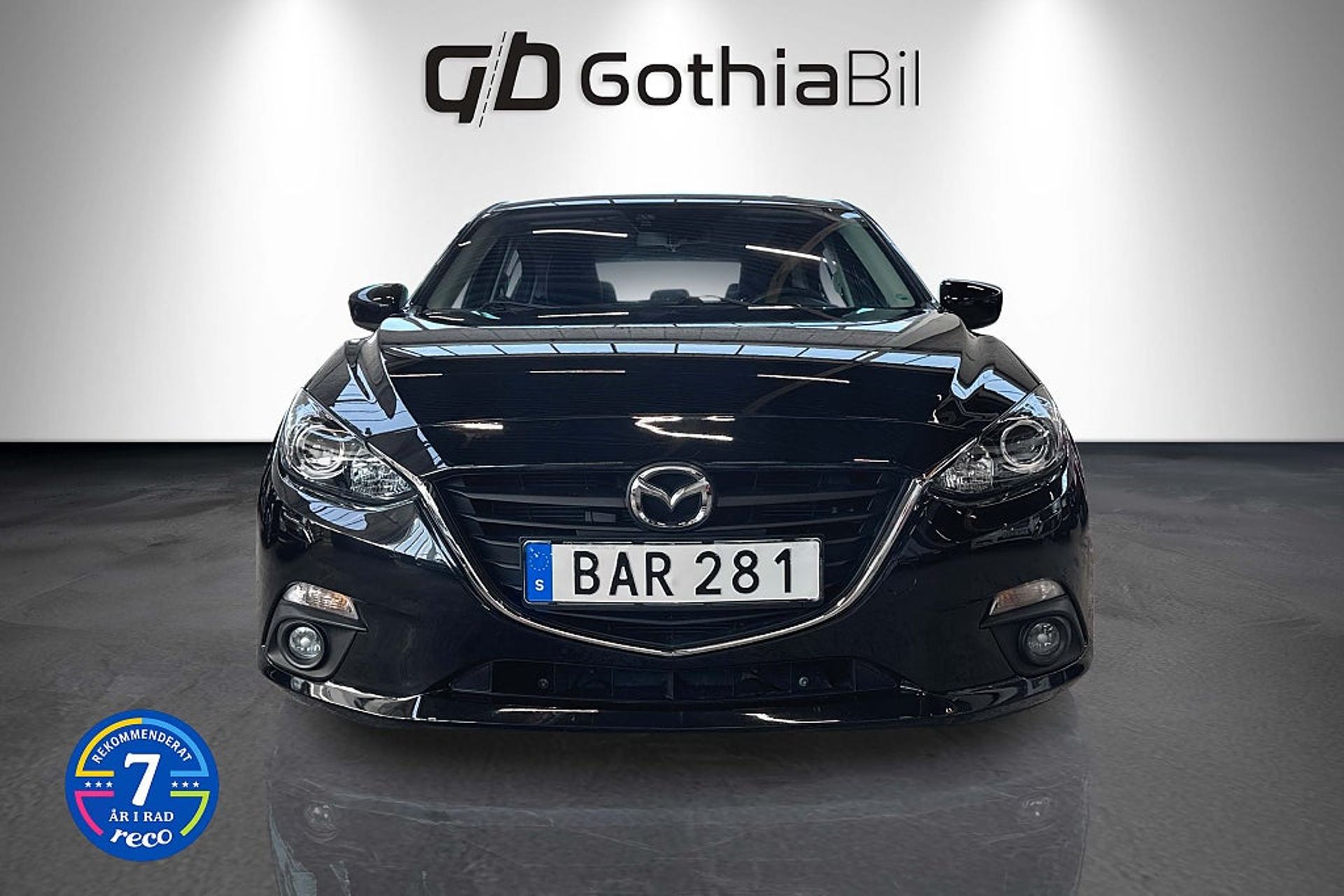 Mazda 3 Sport 2.0 SKYACTIV-G 2013, kuva 2/10