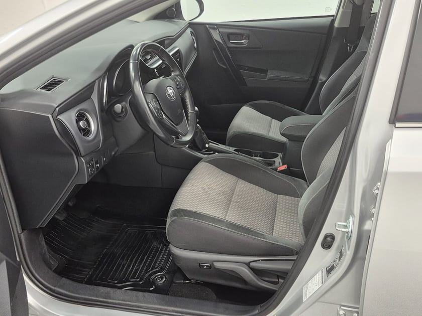 Bild 2 av Toyota Auris 5DR 1.2T 116HK Intense