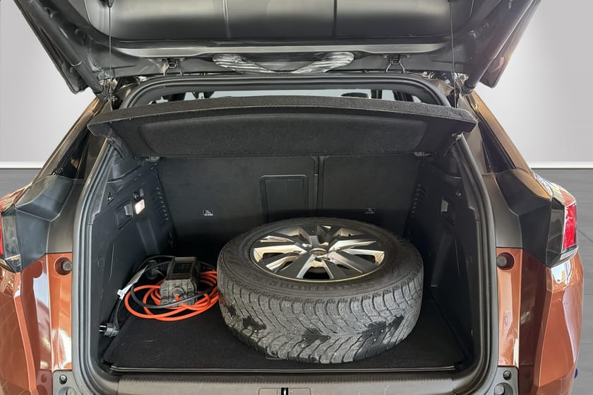 Bilde 5 av Peugeot 3008 GT HYBRID4 GT|FOCAL HiFi|ADAPTIV CRUICE|PANORAMA|EL-BAKLUKE