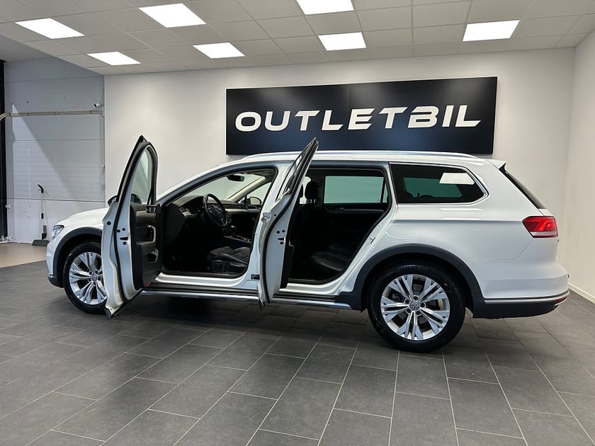Bild 3 av Volkswagen Passat Alltrack 2.0TDI 190hk 4Motion 4x4 Läder Värmare Drag Carplay