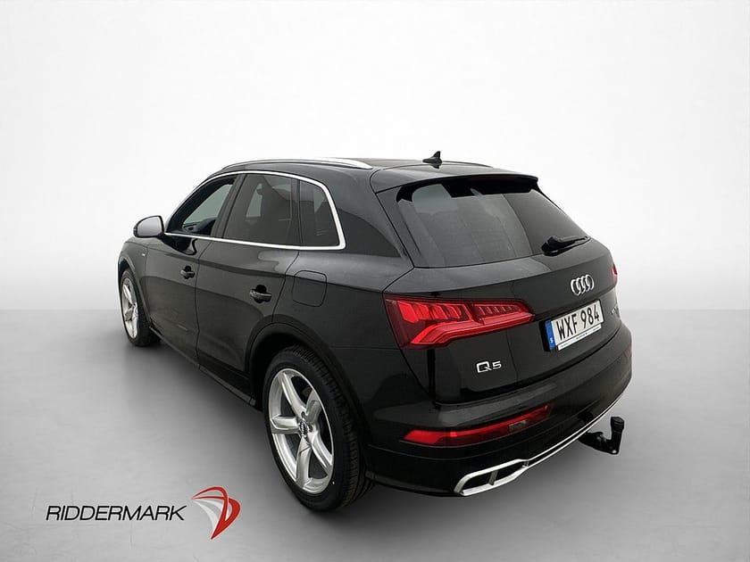 Bild 5 av Audi Q5 55 TFSI e quattro Q 367hk S-Line Panorama Luftfjädring Drag