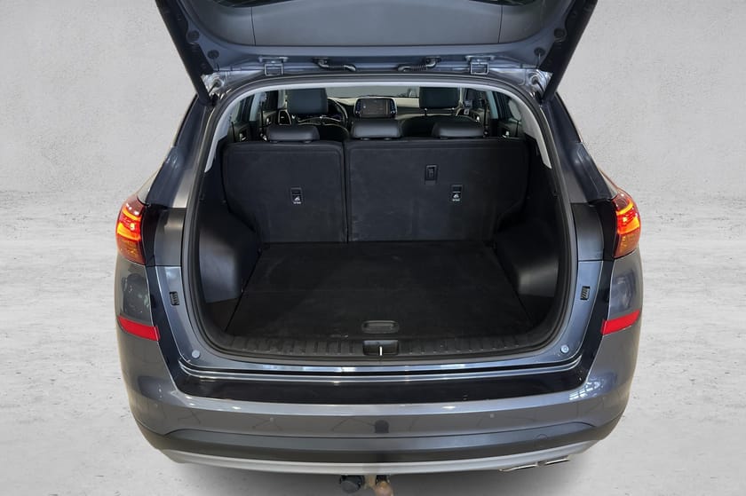Bilde 5 av Hyundai Tucson 4X4 Diesel Hybrid Skinn Hengerfeste R.Kam Navi Pano