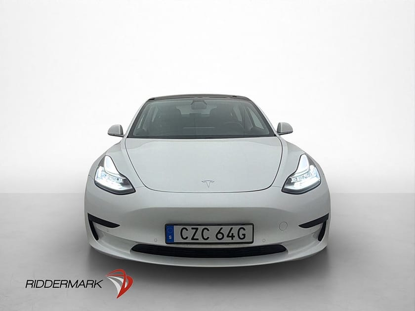 Bild 3 av Tesla Model 3 Standard Range Plus Dragkrok Autopilot En-Brukare