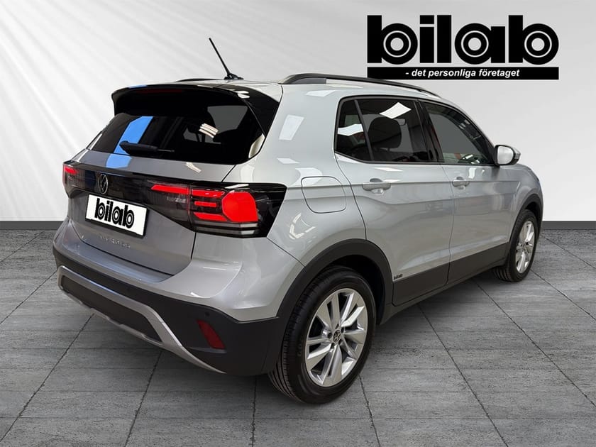 Bild 4 av Volkswagen T-Cross LIFE 1.0 TSI 95HK BACKKAMERA