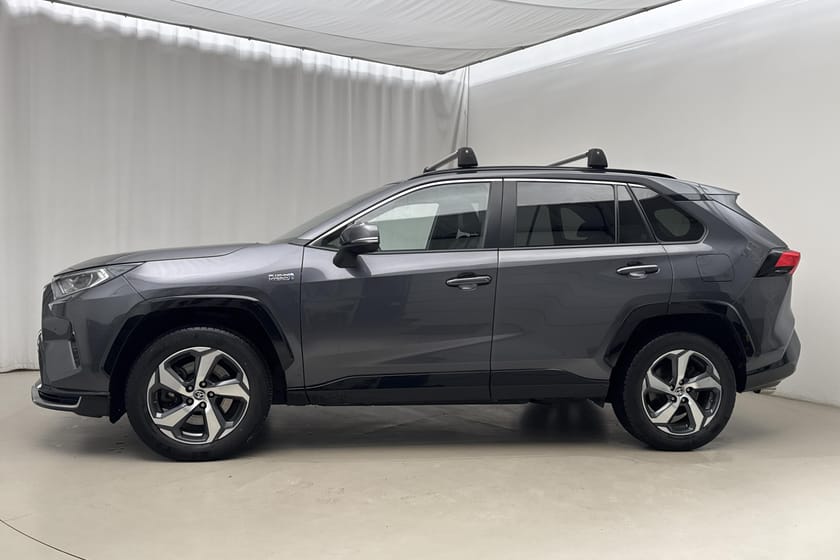 Bild 2 av Toyota RAV4 Laddhybrid 2.5 Plug-in Hybrid AWDi 306hk Launch Edition