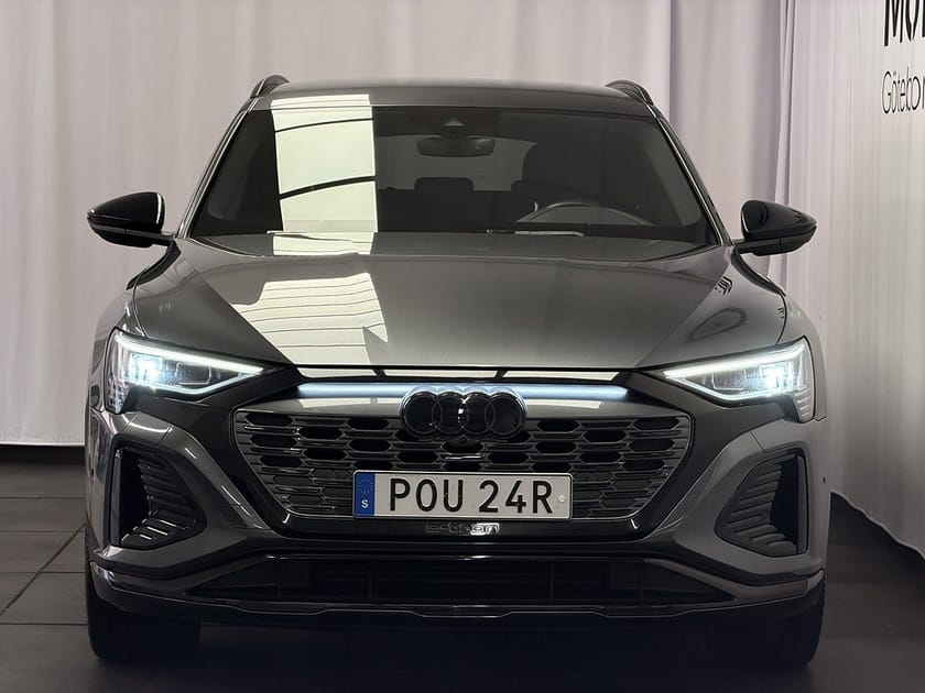 Bild 3 av Audi Q8 50 e-tron quattro S LINE 25