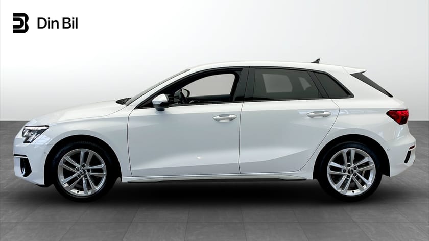 Bild 2 av Audi A3 Sportback 35 TFSI Proline advanced 150 Hk S-tronic / Svart o