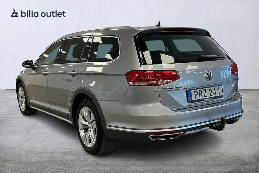 Bild 3 av Volkswagen Passat Alltrack 2.0 TDI 4Motion B-kamera Drag Helskinn P-värme