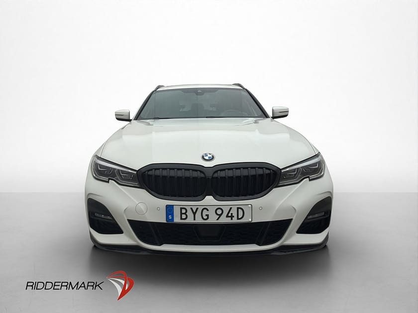 Bild 2 av BMW 330e xDrive Touring 330 M Sport Cockpit Pano H/K HuD Skinn Moms