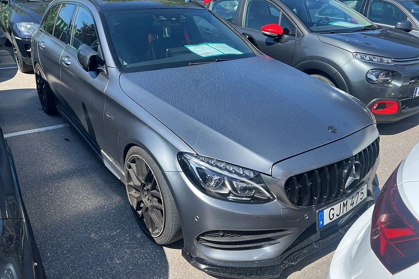 Bild 3 av Mercedes-Benz AMG C 43 T 4MATIC C43 Panorama HUD