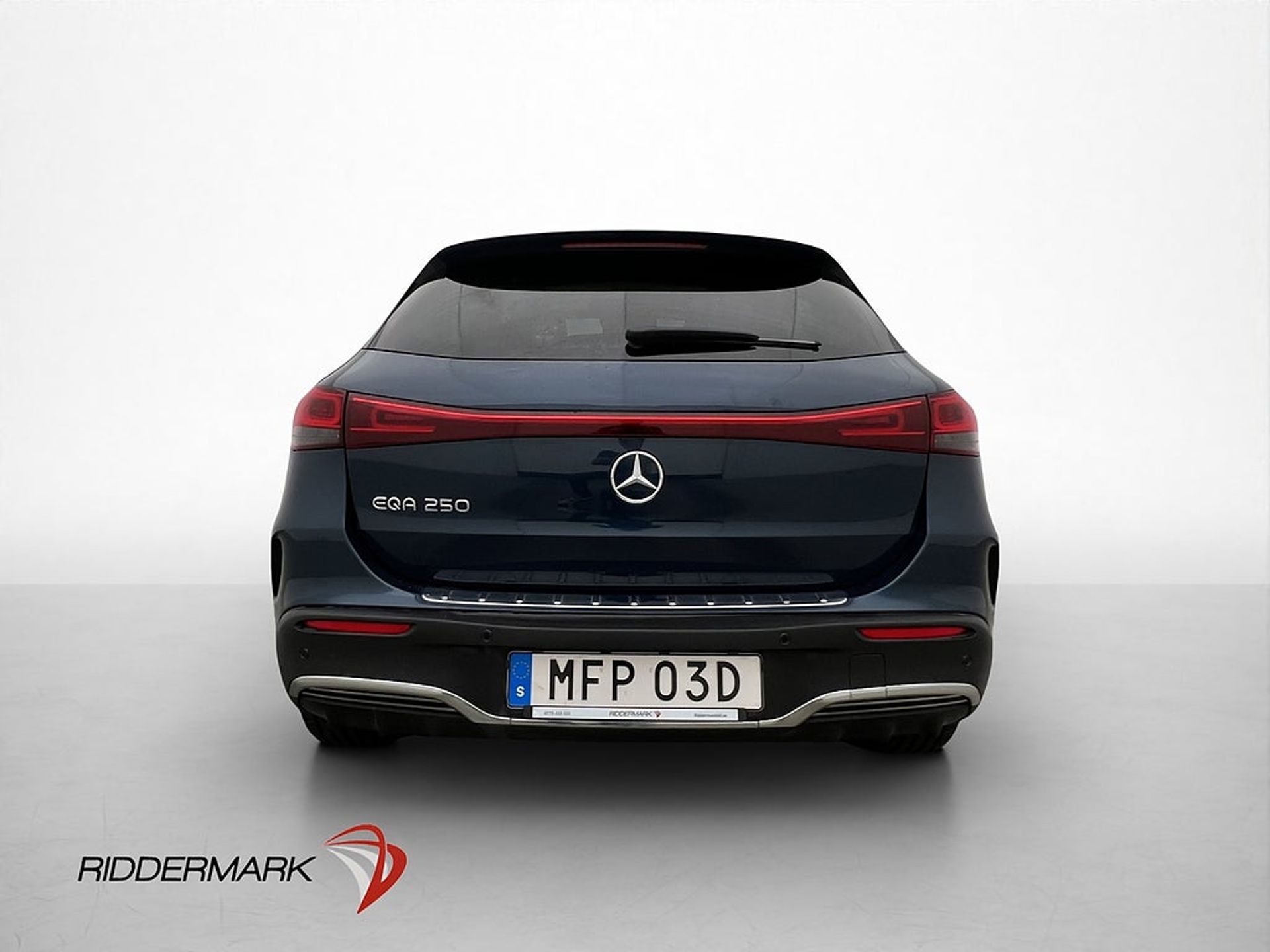 Mercedes-Benz EQA 250 AMG Pano 2021, photo 6/39