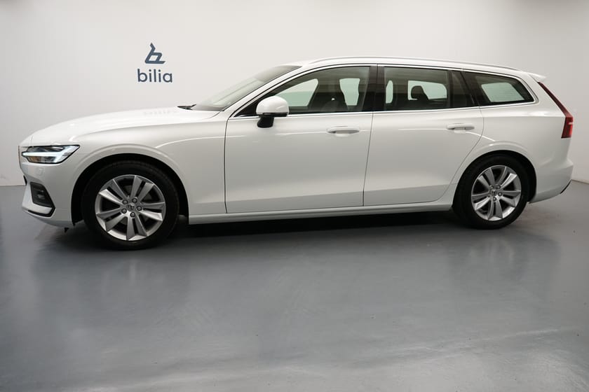 Bild 2 av Volvo V60 D3 Momentum Advanced Edition, Dragkrok, Baklucka elmanövrerad