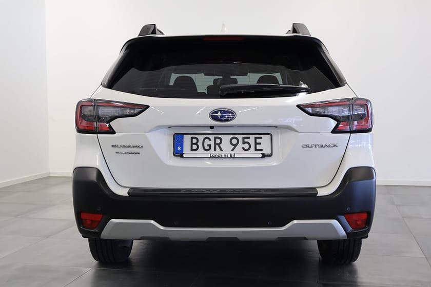 Bild 5 av Subaru Outback 2.5 4WD XFuel Adventure / V-Hjul / NYSERV / 1Ägare