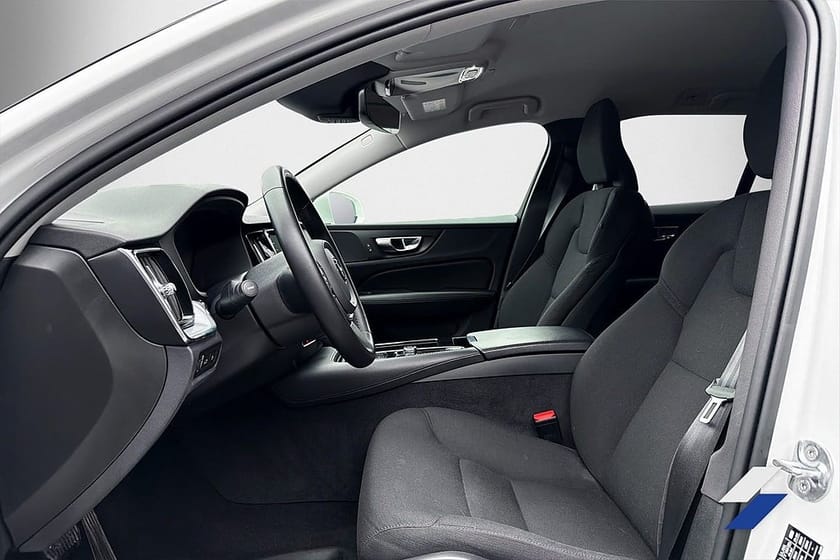 Bild 4 av Volvo V60 Recharge T6 AWD Inscription Expression Kamera Drag Nav