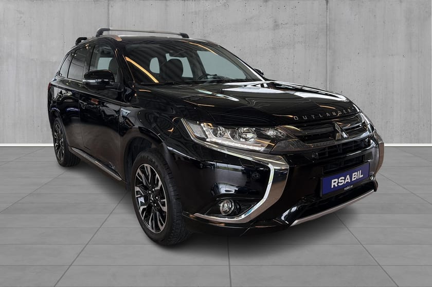 Bilde 3 av Mitsubishi Outlander PHEV Instyle+/40km WLTP/360CAM/HENGERFESTE/