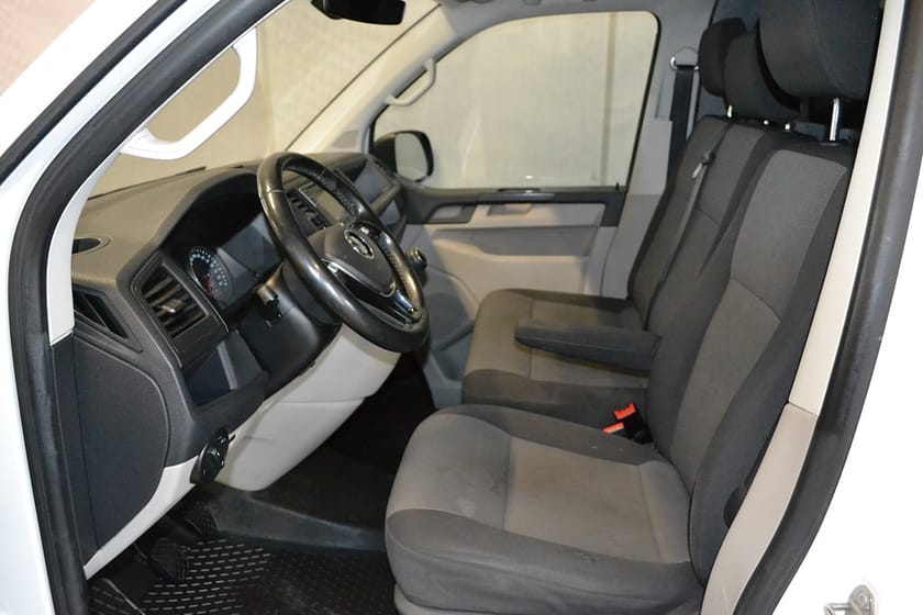 Bild 4 av Volkswagen Transporter 2.0 TDI 102hk Proline Drag Värmare