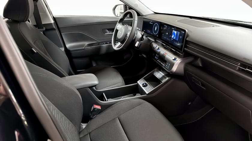 Bild 3 av Hyundai Kona Electric Long Range Essential - 65,4 kWh -