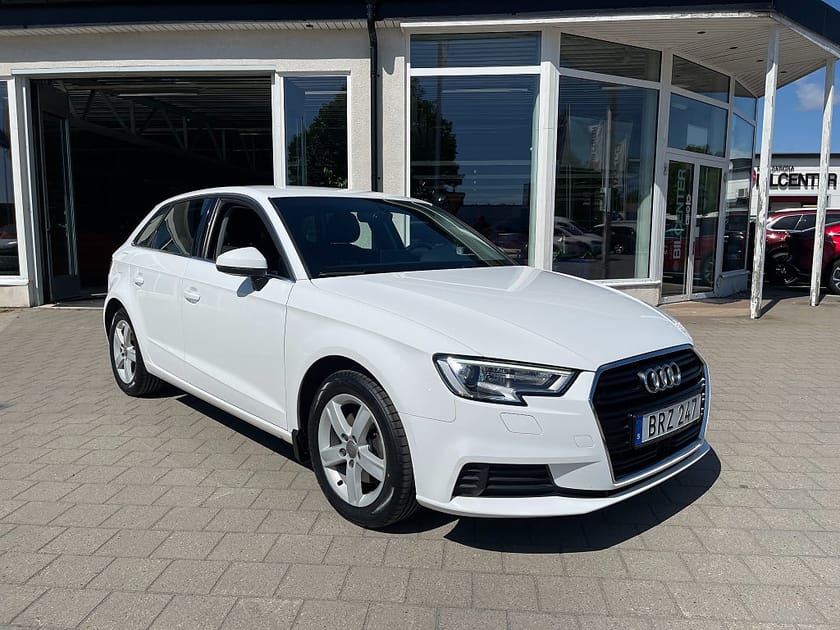 Bild 3 av Audi A3 Sportback 1.5 TFSI Proline 150 hk