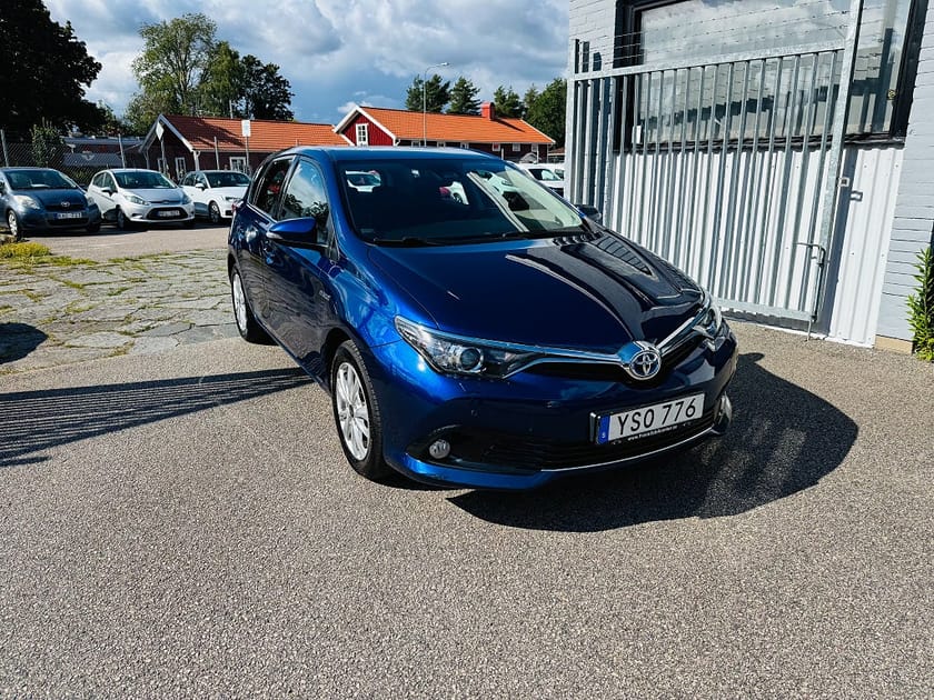 Bild 1 av Toyota Auris Hybrid 136HK 5-D ACTIVE / BACKKAMERA