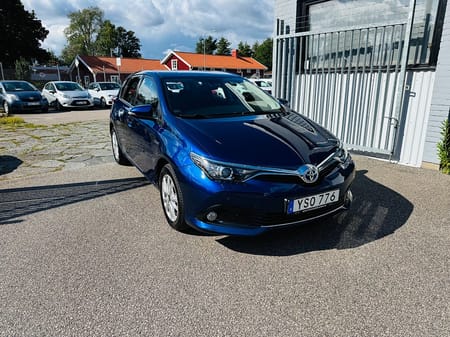 Toyota Auris Hybrid 136HK 5-D ACTIVE / BACKKAMERA