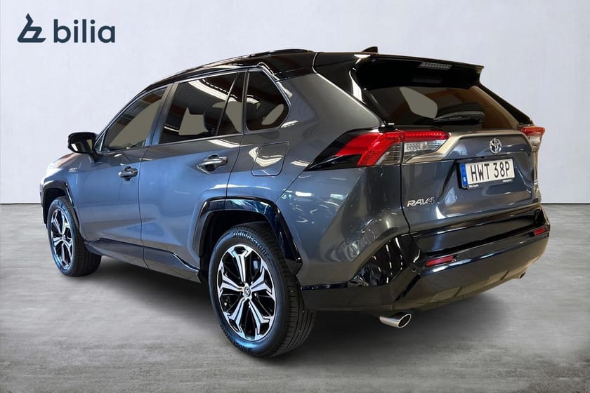 Bild 2 av Toyota RAV4 Laddhybrid 2,5 PLUG-IN HYBRID AWD-I STYLE PREMIUM- INFO DRAGKROK LEDRAMP VINTERHJUL
