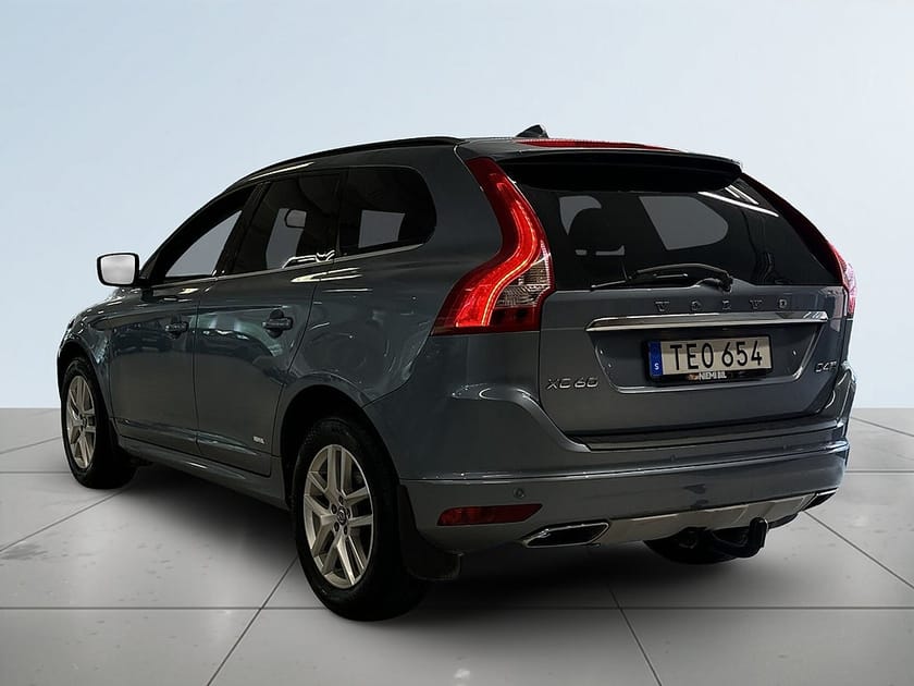 Bild 5 av Volvo XC60 D4 AWD Aut Classic Momentum Drag Dvärm Navi Psens S&V