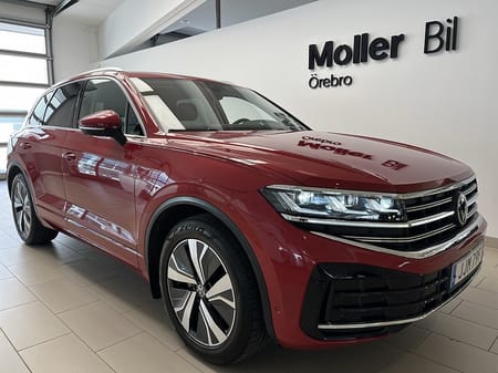 Volkswagen Touareg V6 TDI 4M 286hk|HUD|Värmare|Luftfjädring