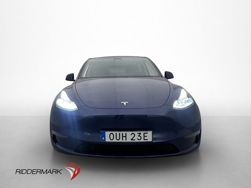 Bild 3 av Tesla Model Y Long Range AWD MOMS Dragkrok Autopilot SV-Såld