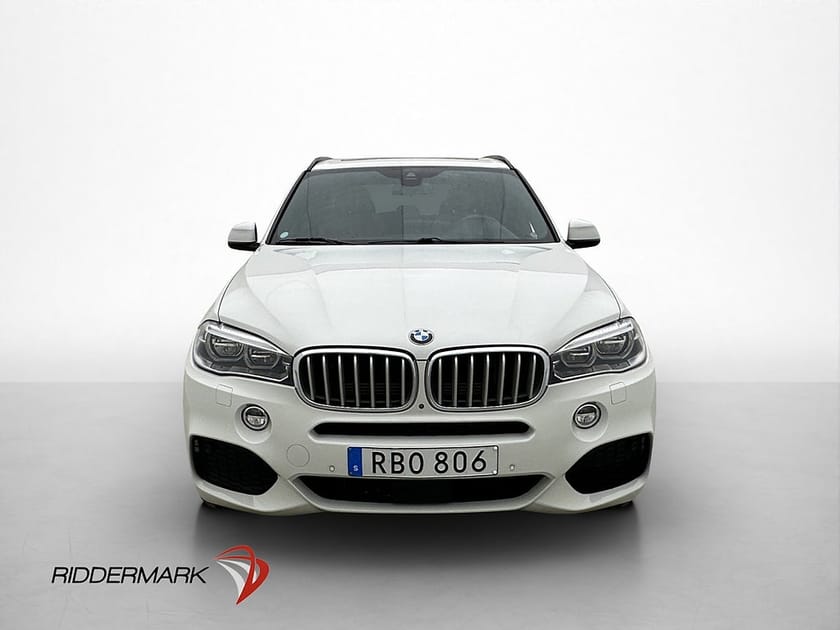 Bild 2 av BMW X5 xDrive40e Innovation Pano H/K Kamera HuD Skinn Drag