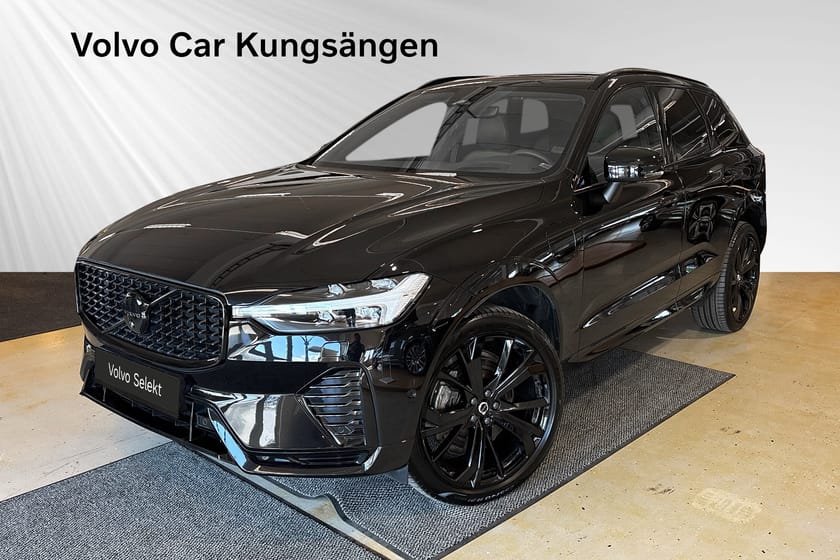 Bild 1 av Volvo XC60 T6 Ultra Black Edition 21" HUD Pano Luftfjädring Drag Selekt
