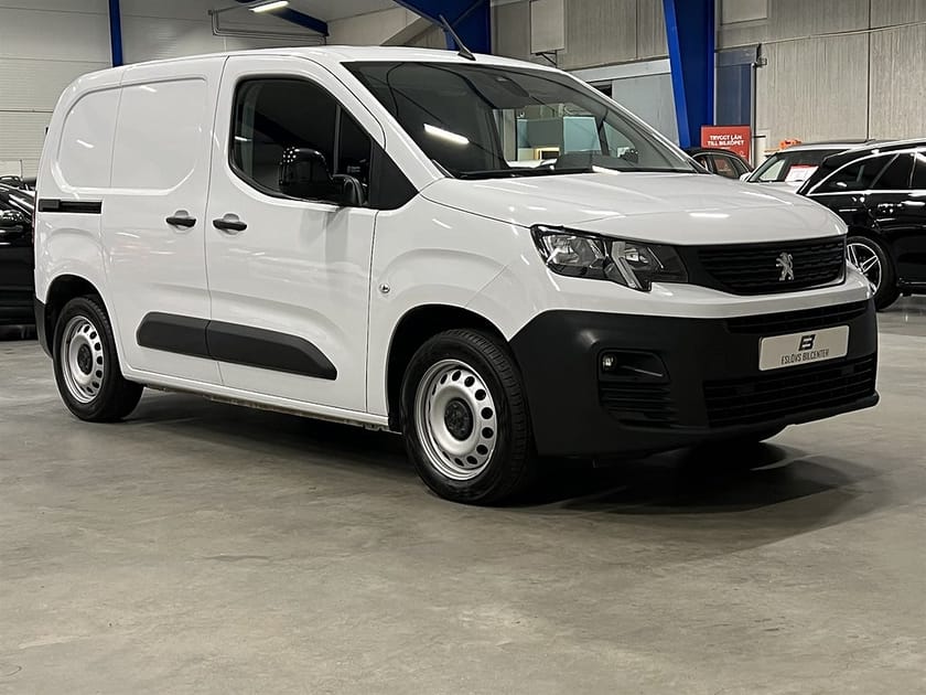 Bild 2 av Peugeot Partner L1 1.5 130 EAT 130 HK / Leasebar / Drag / Värmare /