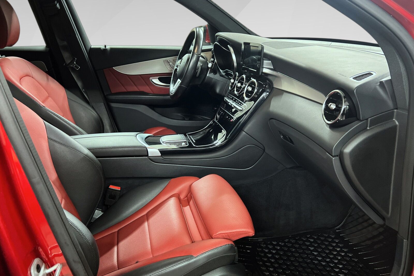 Mercedes-Benz GLC 300 de 4MATIC bilde 13