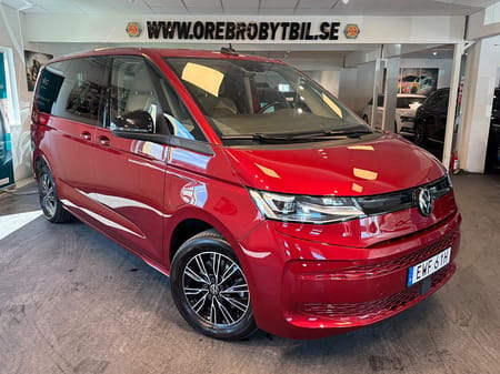 Volkswagen Multivan eHybrid 1.4 TSI ACT OPF Plus Drag Värmare B-kamera MOMS