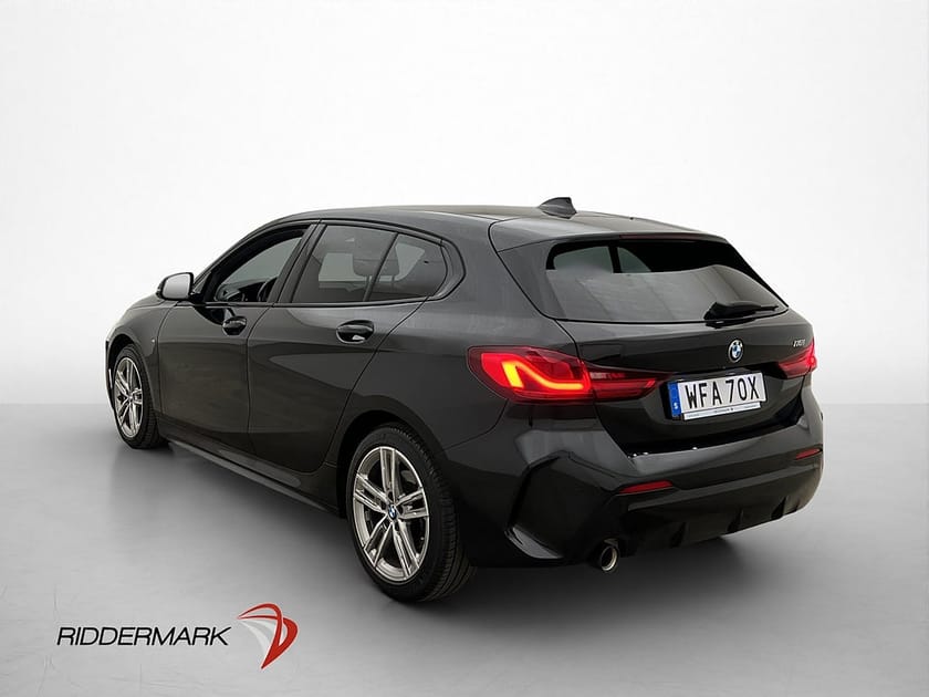Bild 5 av BMW 118i M Sport 136hk Cockpit Sensorer Halvskinn CarPlay
