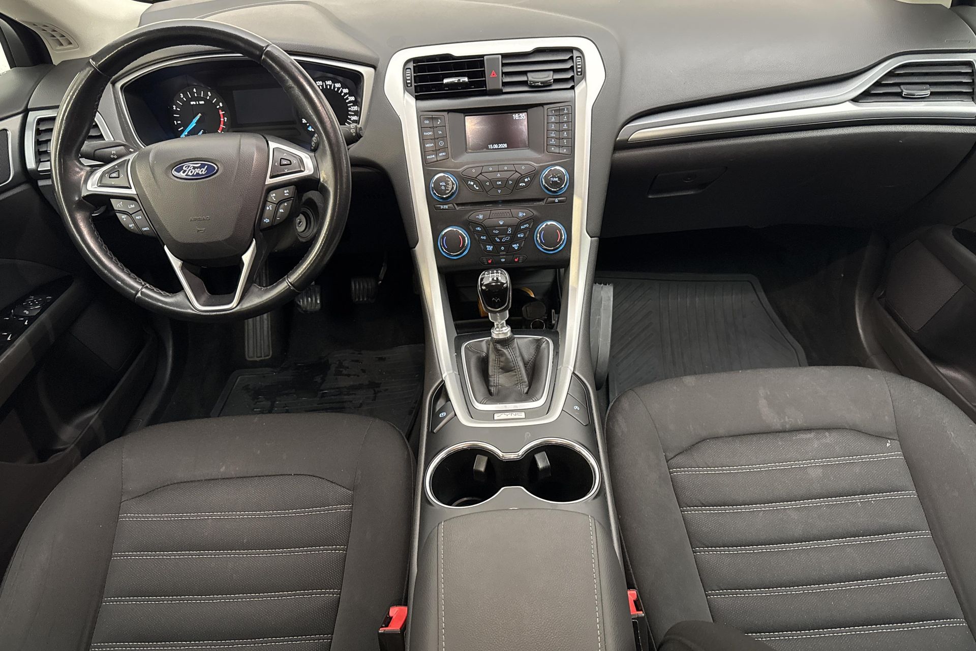 Ford Mondeo Kombi 1.5 EcoBoost 2018, bild 7/10