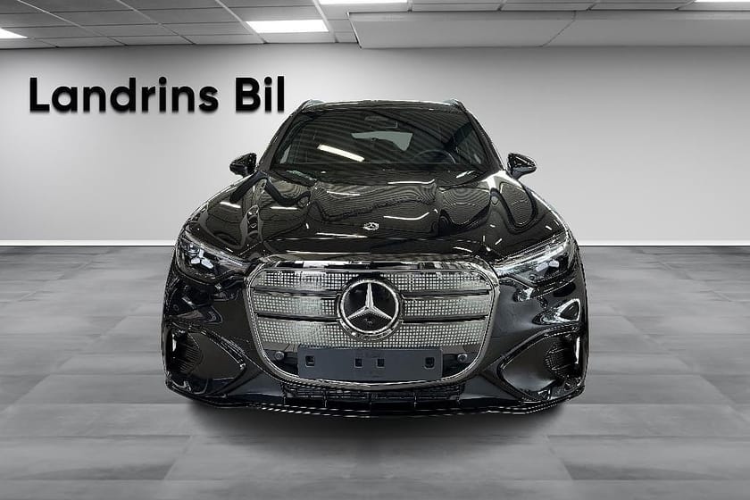 Bild 2 av Mercedes-Benz GLC EQ 400 4MATIC