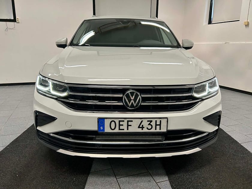 Bild 5 av Volkswagen Tiguan eHybrid 1.4 TSI 245 hk Elegance Cockpit IQ  Drag MOMS