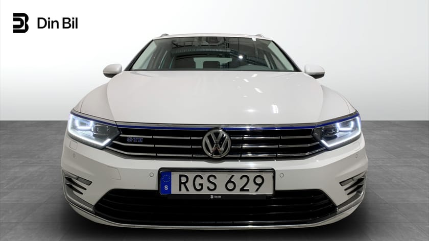 Bild 4 av Volkswagen Passat Variant GTE DSG/Drag/P-Värmare/