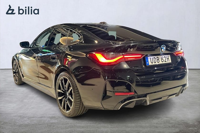 Bild 2 av BMW i4 M50 xDrive Gran Coupé M Sport Drag