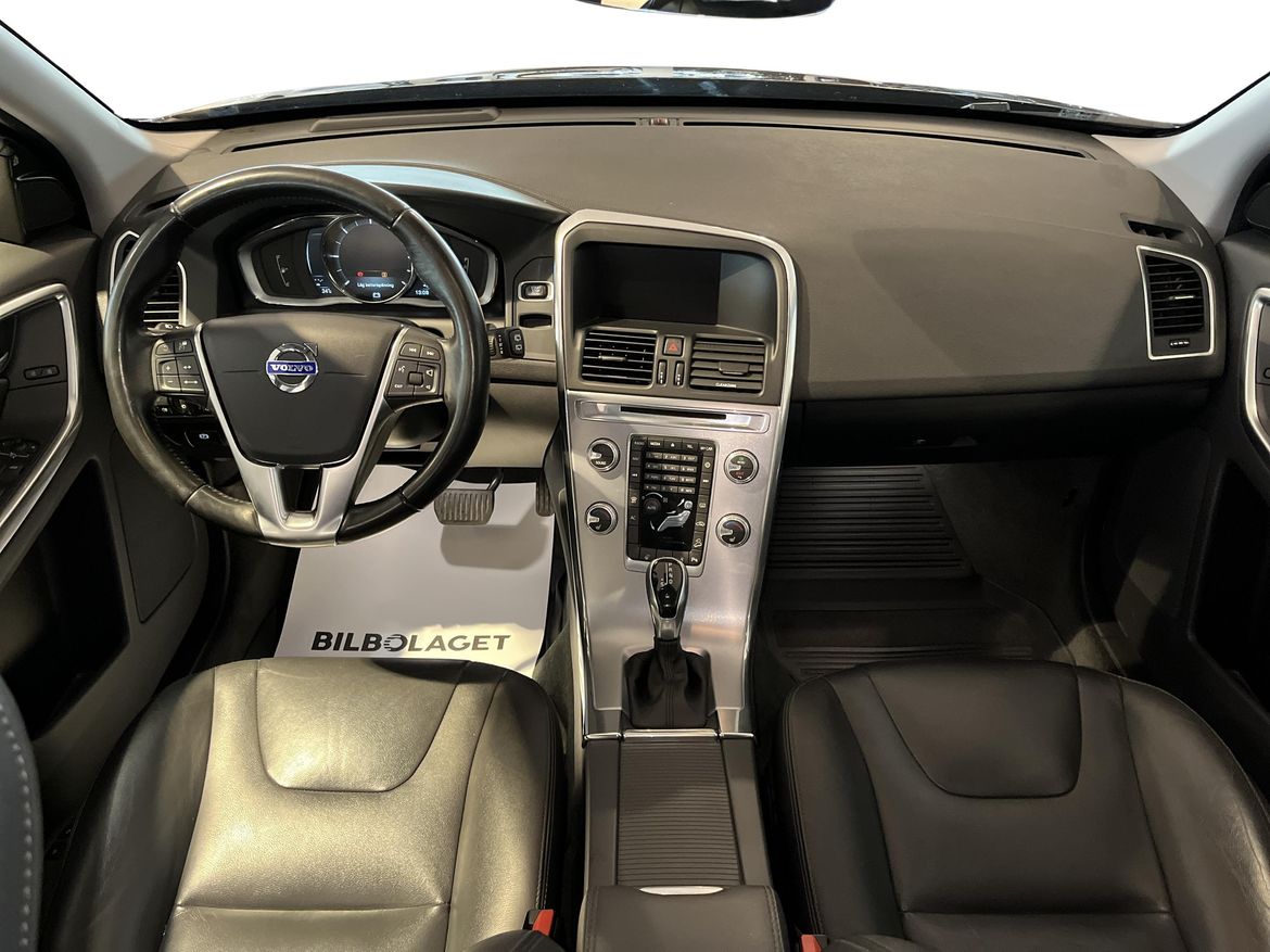 Volvo XC60 2017 - miniatyr 8
