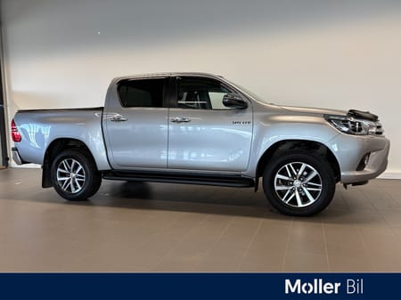 Toyota Hilux Dobbelcab D-4D 150hk D-Cab 4WD SR+ aut