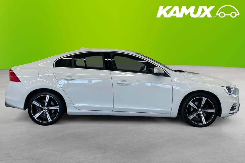 Bild 2 av Volvo S60 T3 R-Design GRILL PÅ KÖPET PDC Rattvärme Värmare