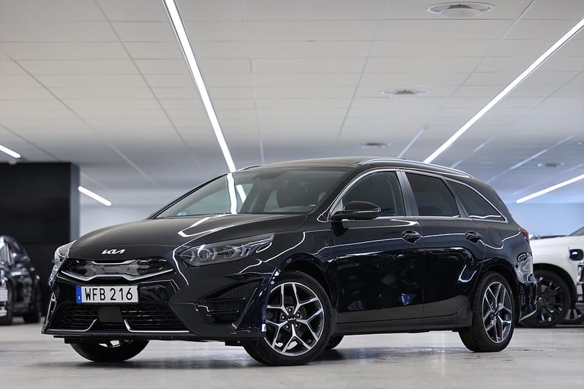 Bild 3 av Kia Ceed Sportswagon Plug-in Hybrid SW PHEV 141hk Advance Plus Pano B-kamera Drag