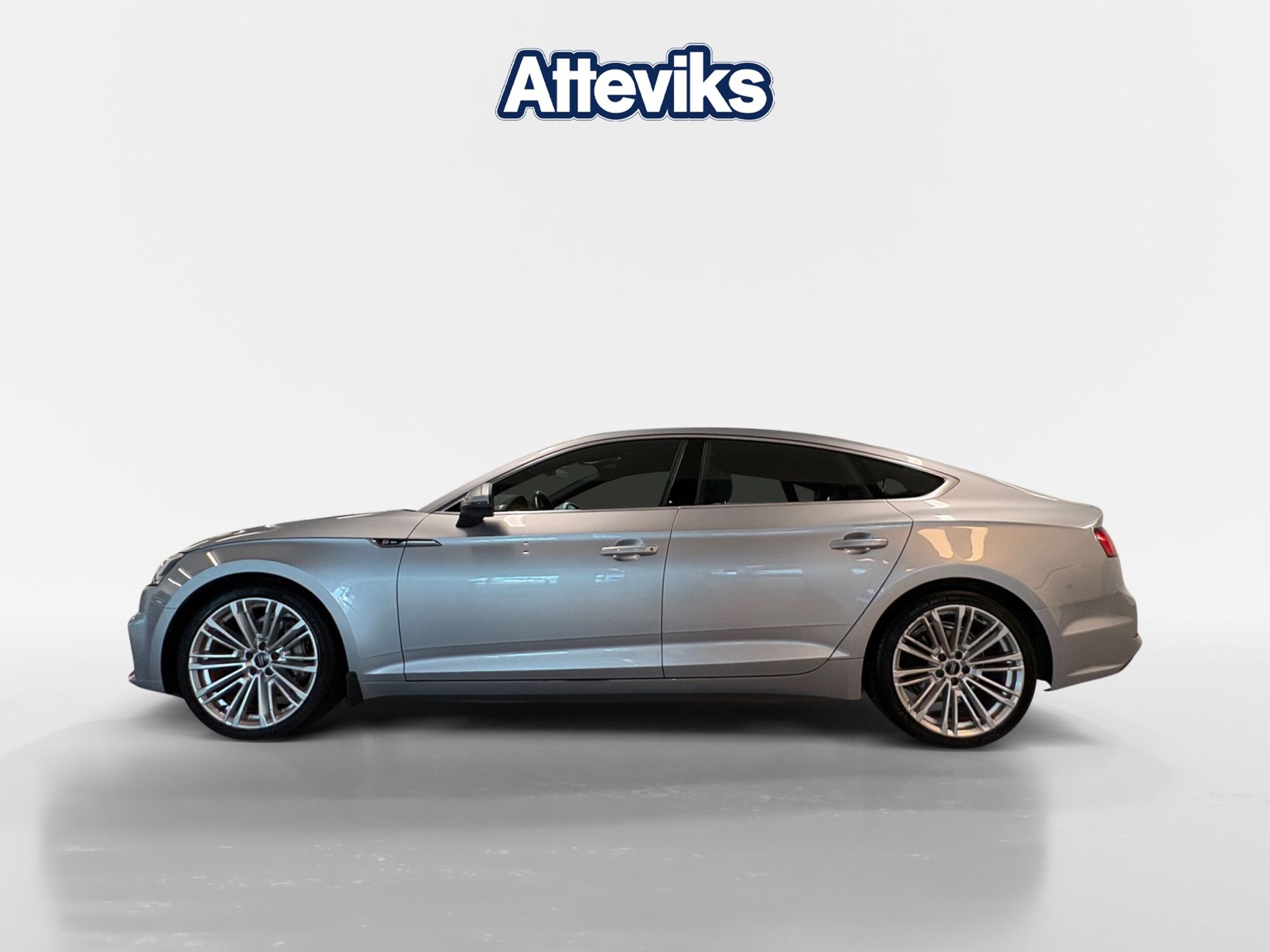 Audi A5 SB 2.0TDI 190 HK S-line/drag 2017, bild 6/26